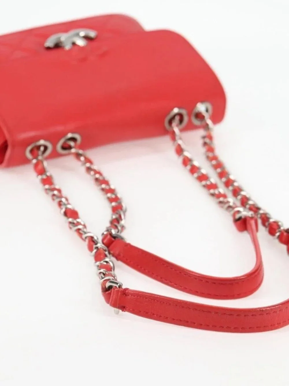 CHANEL Matelasse Chain Shoulder Bag Leather Red Silver CC Auth 138980M